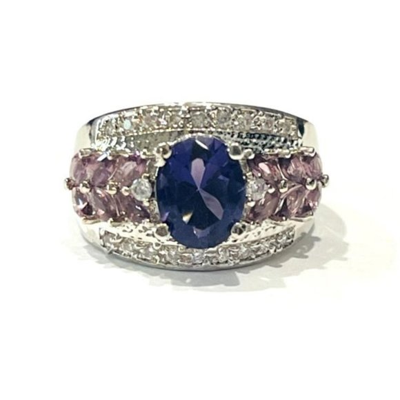 OUTSTANDING LAVENDER QUARTZ STERLING COCKTAIL RING SZ 7